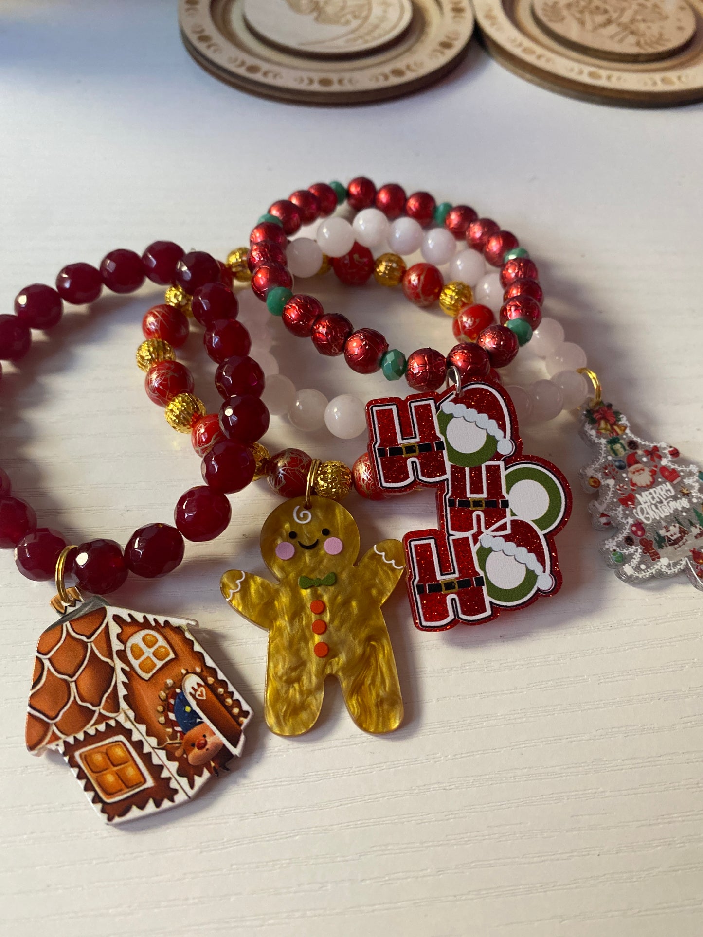 Traditional Christmas bracelet set four piece