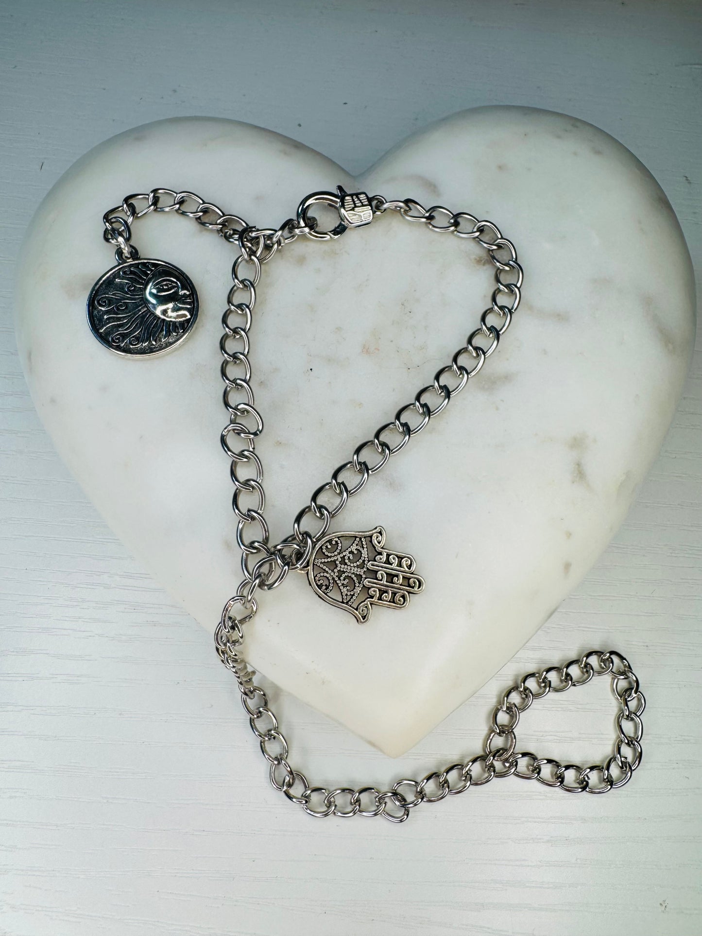 Custom made chain handpiece