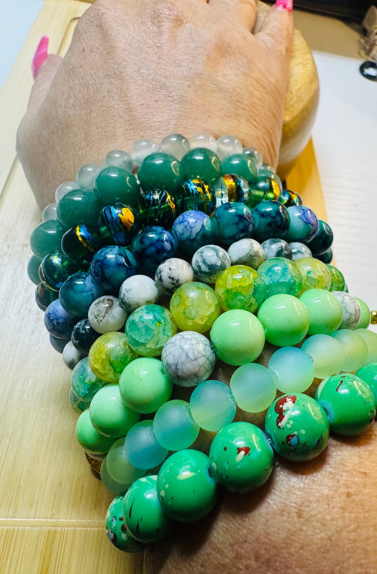 Custom-made eight piece bracelet set