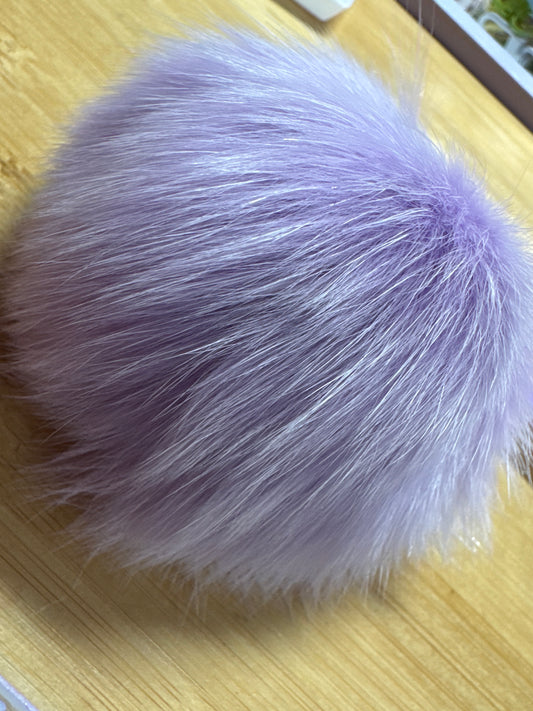 Foxtail pom-pom with charm