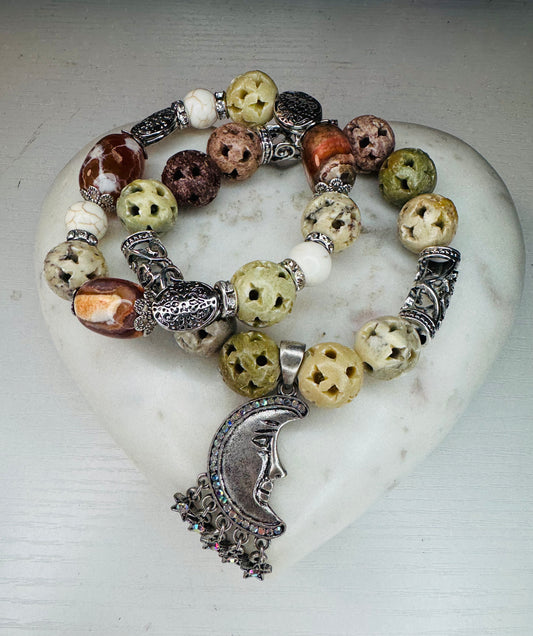 Custom made bracelet set