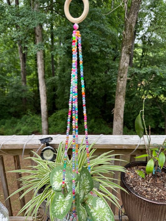 Bubblegum plant holder